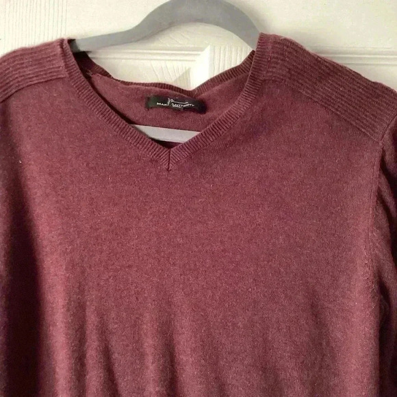 Marc Anthony Mens SIZE Large Long Sleeve V-Neck Burgundy Cashmere Blend Sweater - Picture 3 of 6